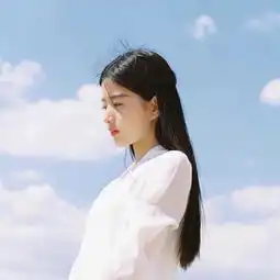 被抛弃少女的美丽人生
