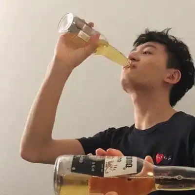 优质陈涵偷偷许个愿她的温柔不能给其它男孩子
