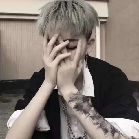 晚上别给男生发这3条消息,否则他心动了缠你一辈子,你敢负责吗
