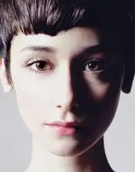 卸妆品美白保湿功效多合一清洁高效率
