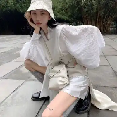 女生高清头像五官清晰好看女生真人头像清晰

