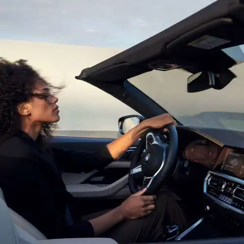 是怎样的一款车,可以让9亿男人看一眼就爱上
