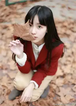 南航校花陈都灵个人资料素颜照曝光组图
