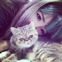 我喜欢齐腰长发
