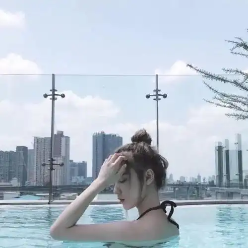 女孩子如何同时实现长高瘦腿,坚持做到这3件事,你也能变白天鹅
