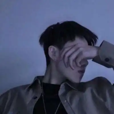 吸引女生的男头像有个性好看很酷的男生头像
