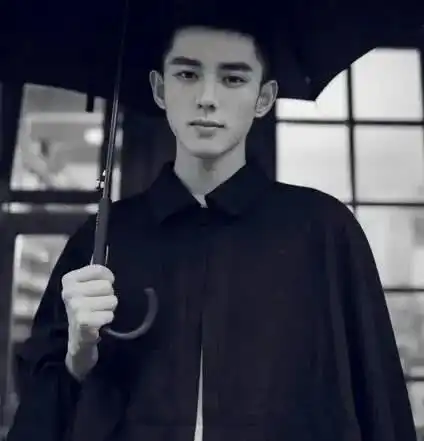 嘴里说喜欢我,却又让我这么难过
