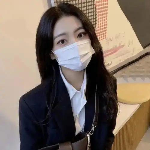 小众又清新的女生头像
