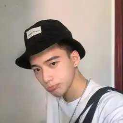 头像壁纸天是晴的,你是甜的
