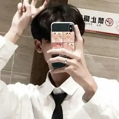 帅气阳光的男生头像,想到白头想到偕老的男生
