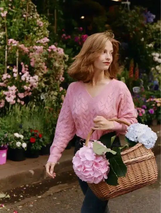 春日赏花拍照小技巧更新你的刘亦菲抱花照
