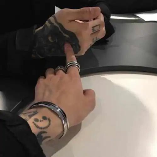 分享满是遗憾的文案
