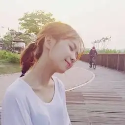 奶臀腿out现在男生眼里女孩最性感的部位是..
