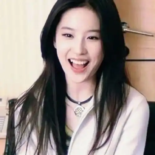 刘亦菲早期好看又小众的头像,大家可关注自取
