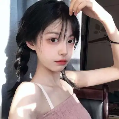 女生高清头像五官清晰好看女生真人头像清晰
