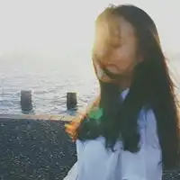 头像女阳光阳光活力朝气的女生头像
