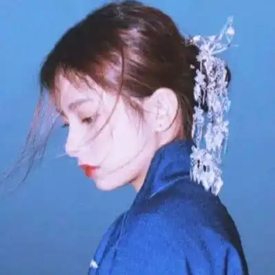 清新好看的蓝色系头像大全梦入少年丛,歌舞匆匆
