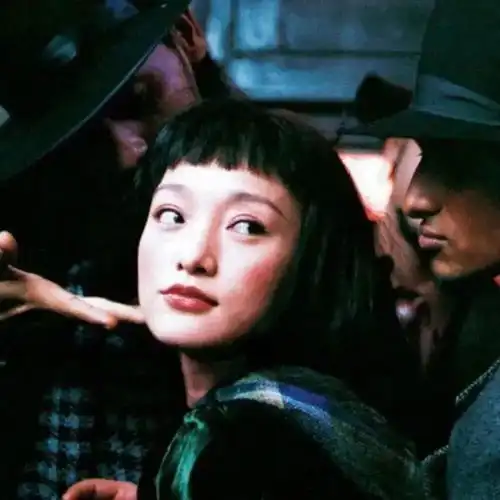 港风头像时光旧美人
