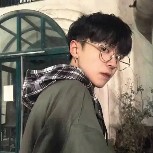 男单身头像男人