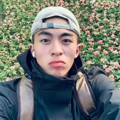 2023最新内敛安静男生头像
