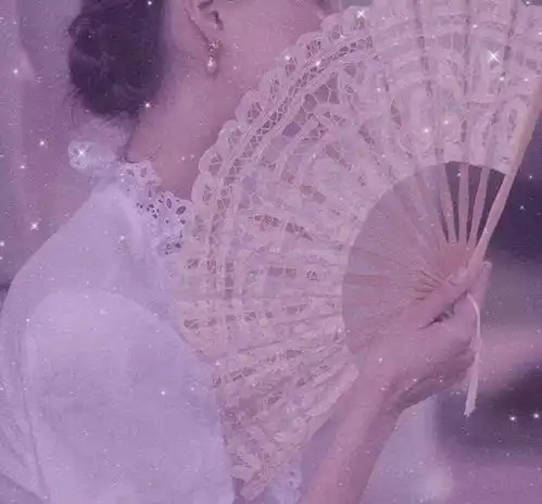 150条温暖又治愈的句子请允许我成为你的春夏秋冬男孩子
