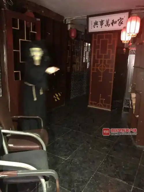 广西12岁男孩玩这种网红游戏,被吓坏住院记者亲身体验后,当晚失眠
