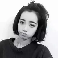 微信头像女生简单气质短发
