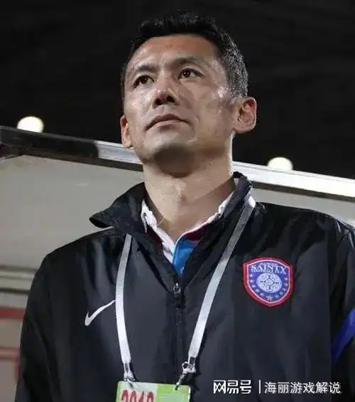 看了第一场u17国青比赛,感觉杨晨像在跟球迷赌气
