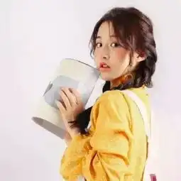 头像丨温柔的晚风,一定能够吹散许多的不愉快吧

