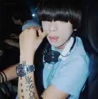 如果失去才算永恒潮流帅气的时尚男生qq头像
