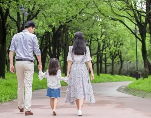 深度解读一家三口,该如何买保险
