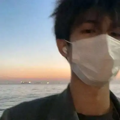 ins风男生头像
