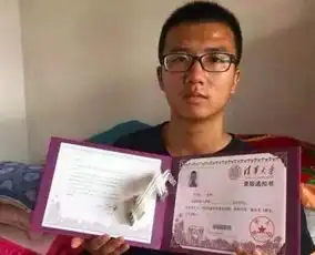 清华寒门女孩毕业感言爆火世界本不公平,你有多努力,就有多特殊
