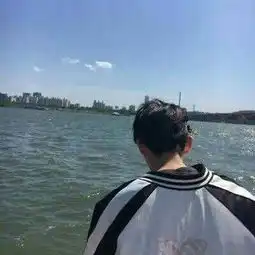 男生寿命比较长晨起后都会有4个特征,若你有,就恭喜了
