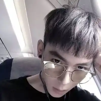男生头像帅气逼人,女生头像天姿绝色
