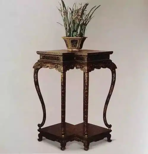 这样的红木家具,真是又精致又端庄