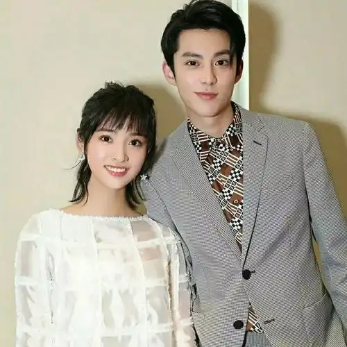沈月都不乐意黄磊认她当干女儿,还能甘心和武艺综艺组cp
