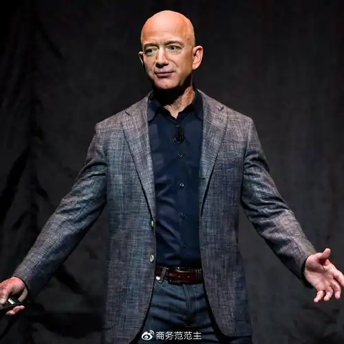 李彦宏的白腰带为什么火了成功男人的腰上都爱系啥
