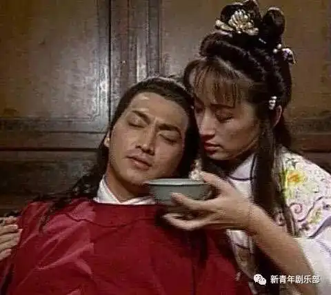 雪山飞狐程灵素雪花神剑聂小凤,成了孙俪和何润东的妈呀
