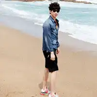 幸福男女情侣头像一对如若相爱,便携手到老
