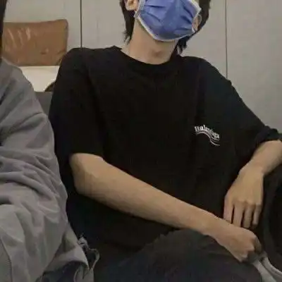 ins原宿风男生头像

