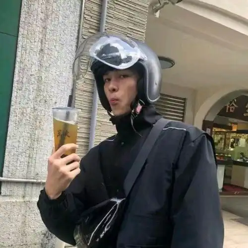 头像丨你只会越来越好
