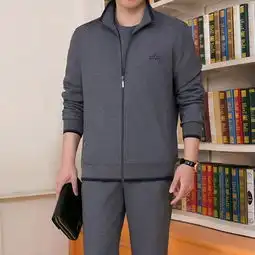 中老年休闲运动服,穿着精神又帅气
