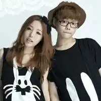 求情侣头像,高清的两张一男一女
