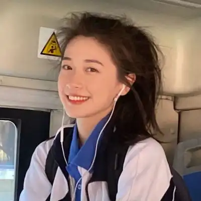 黑暗中有一束光被称为救赎女生头像我要个性网
