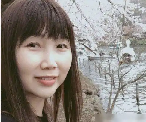 没有女生能活着从男朋友的手机里走出来,如果有,你们就是真爱
