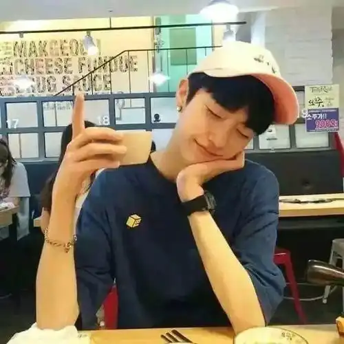 男生为什么你长得帅还没人爱原因无非有两个
