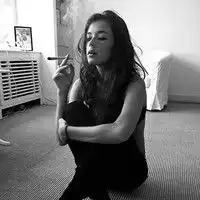 黑白彩色各类性感美人qq头像
