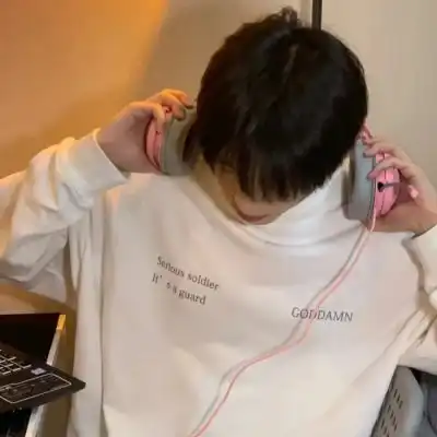 ins小清新文艺范男头听了前任的男生头像我要个性网
