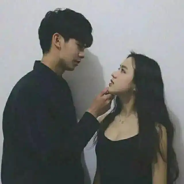 很腻歪人的情头甜甜的表白情话
